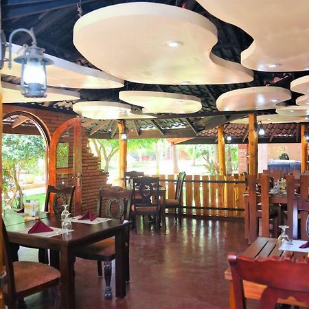 Avasta Resort And Spa Anuradhapura Ngoại thất bức ảnh