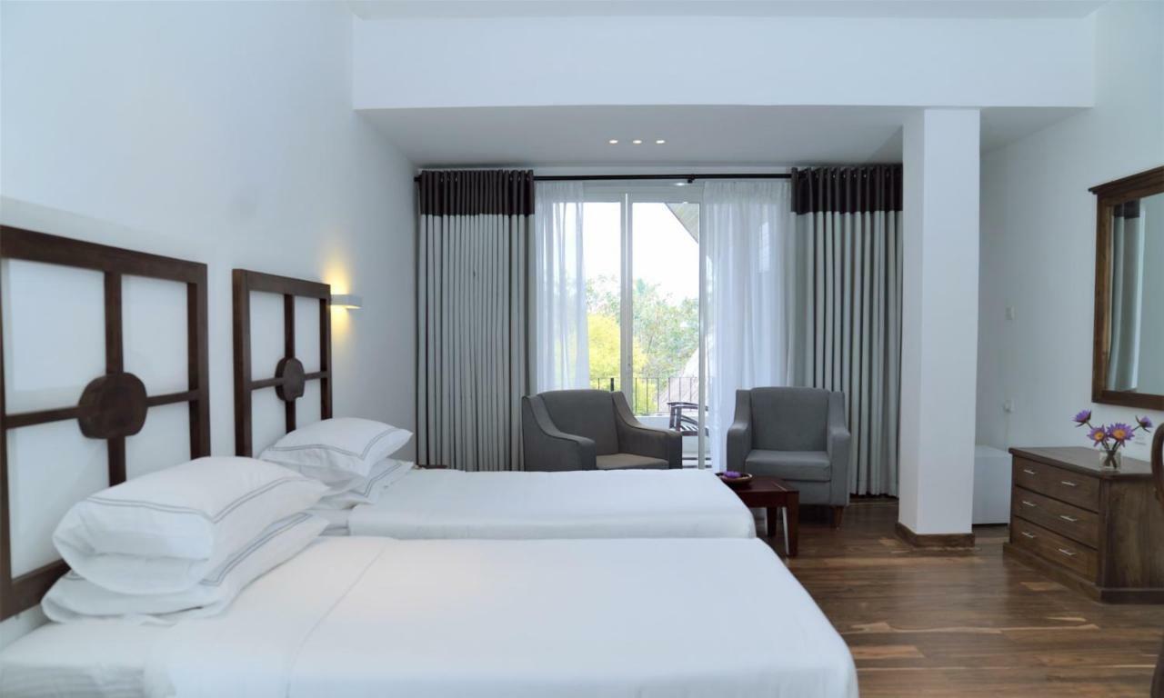 Avasta Resort And Spa Anuradhapura Ngoại thất bức ảnh