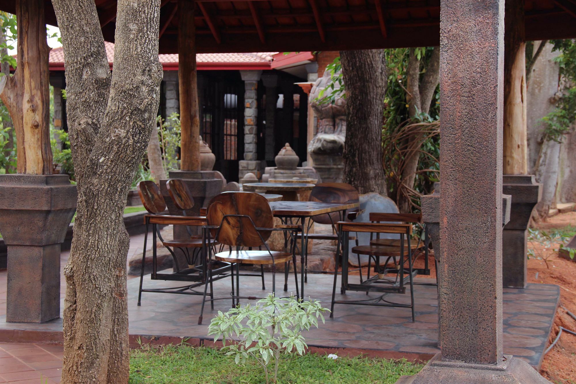 Avasta Resort And Spa Anuradhapura Ngoại thất bức ảnh
